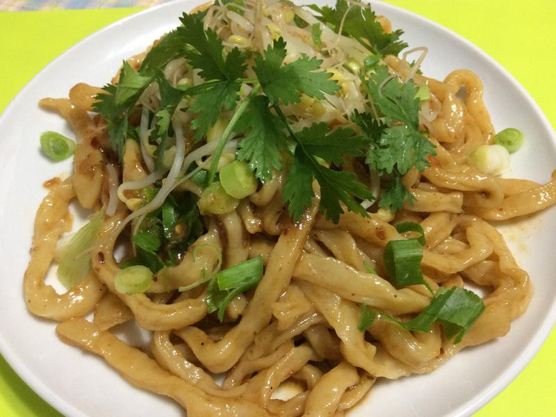 红条鱼的奥秘——探秘淡水中的火焰